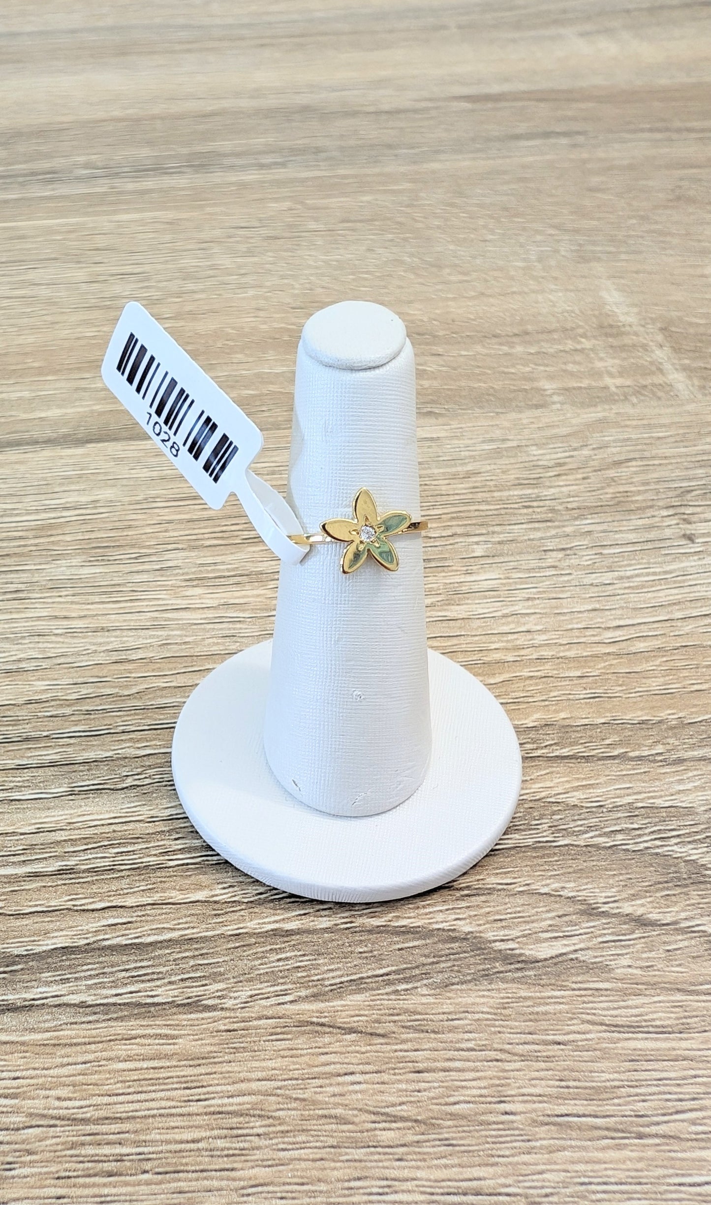 18kt Jasmine Ring